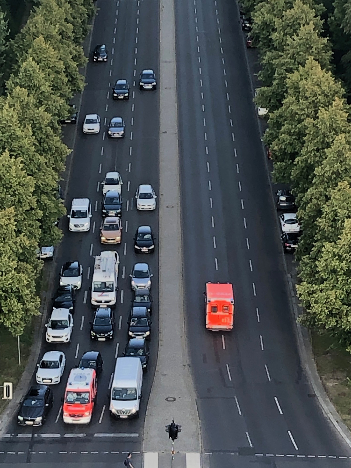 Wir alle zahlen für die Kosten von Autofahrern. Das ist ungerecht